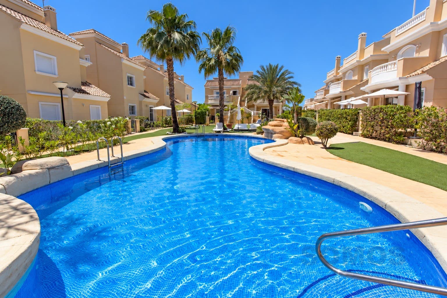 Apartamento Villasol, Urb La Marina — Foto 1