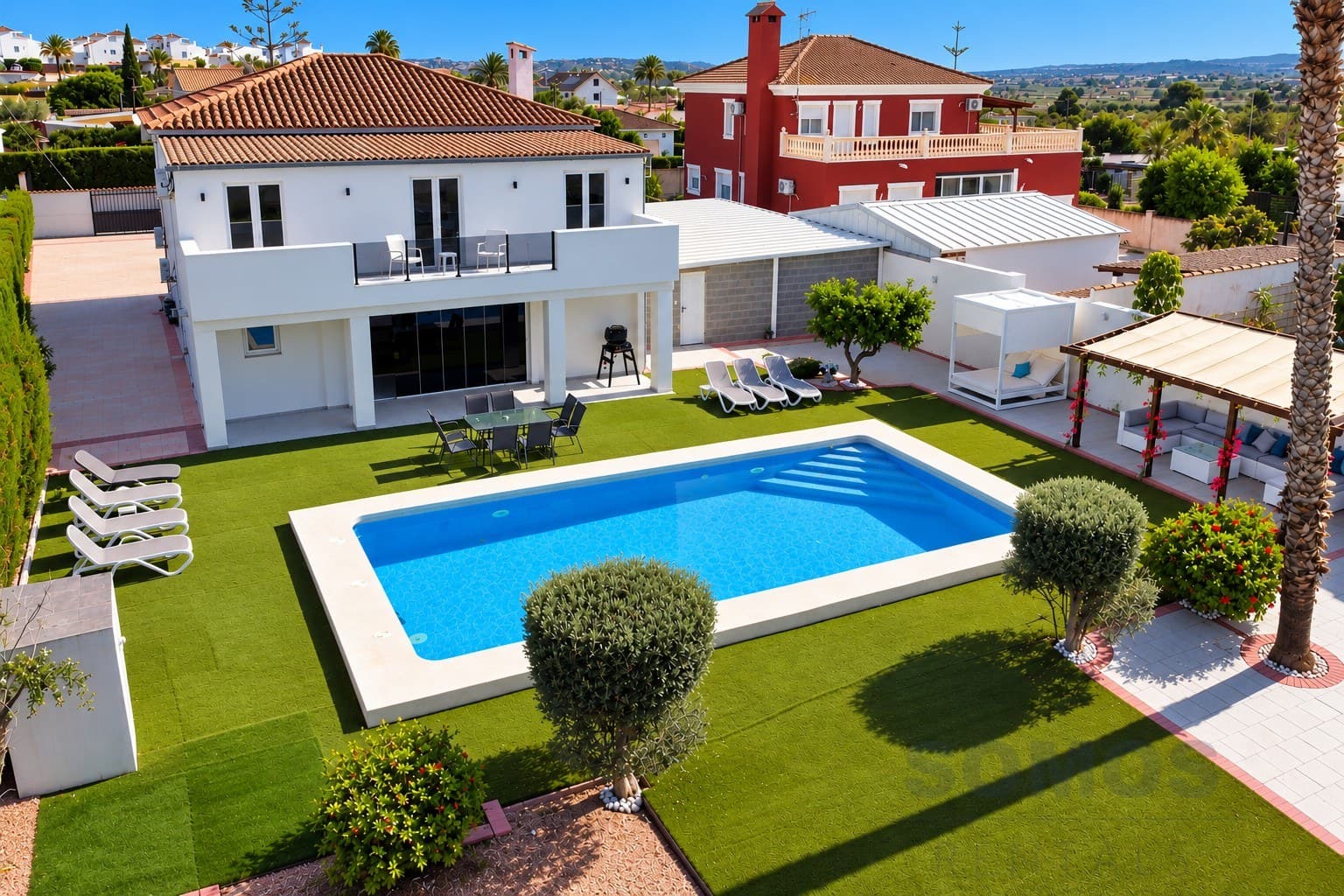 Exterior — Villa Ricardo, Urb La Marina