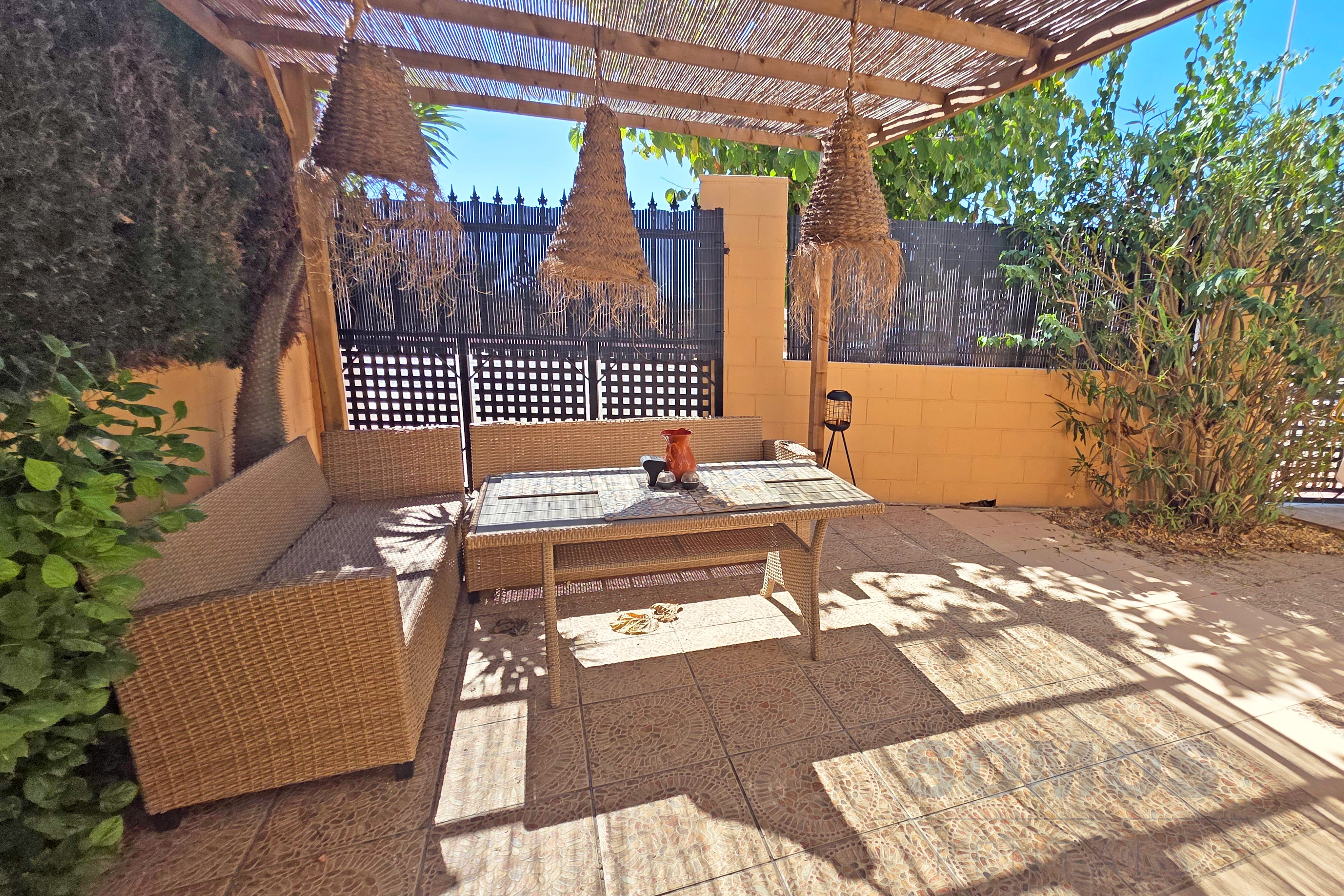 Jardín — Villa Dali, Urb La Marina