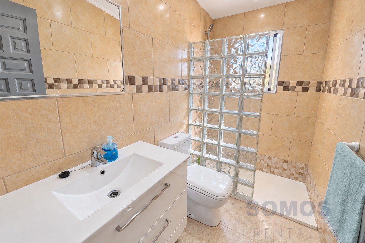 Villa Michelle, Urb La Marina — fotografía 38