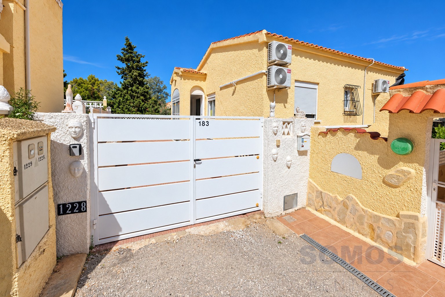 Villa Michelle, Urb La Marina — fotografía 4