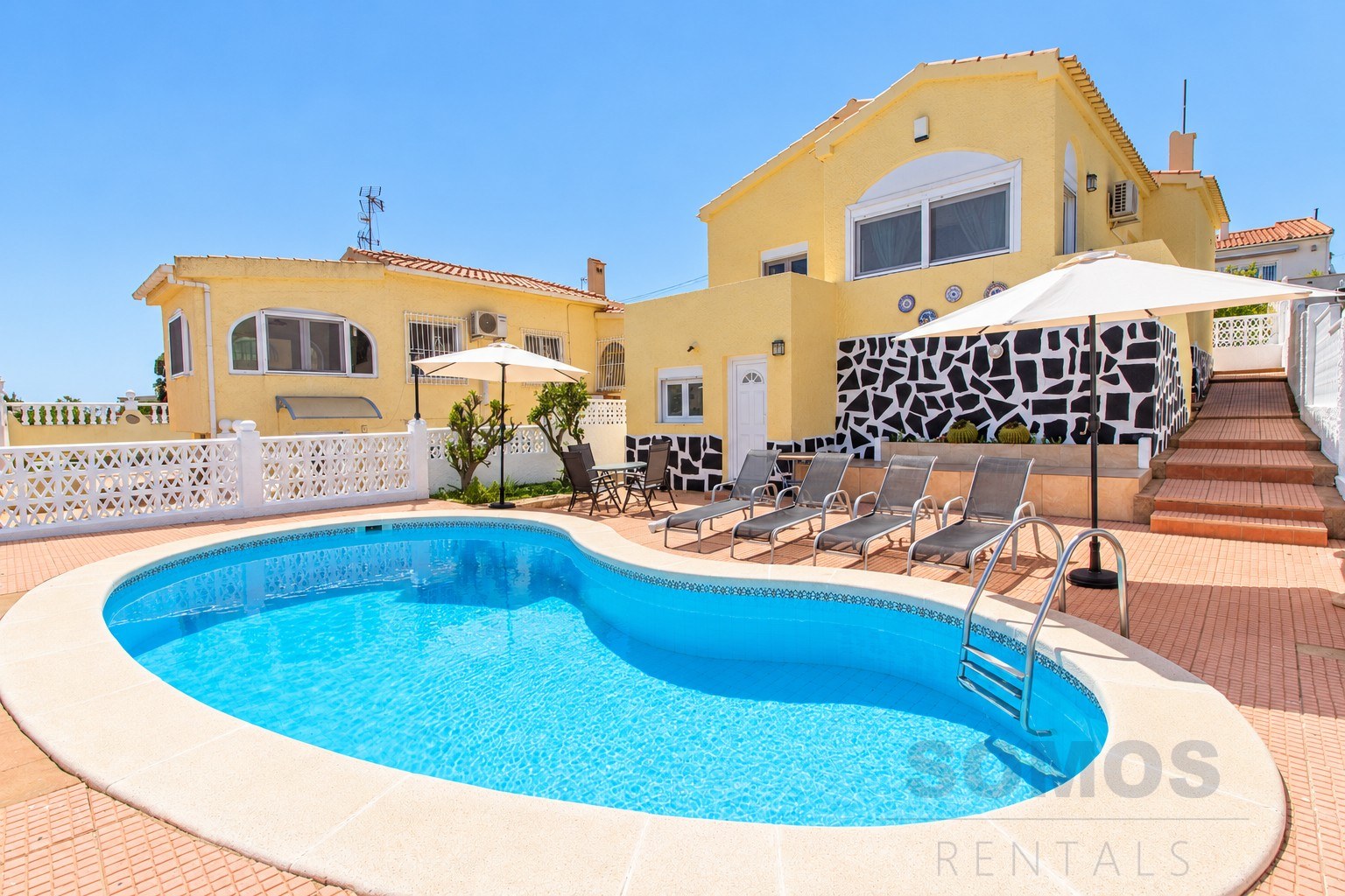 Villa Michelle, Urb La Marina — fotografía 11