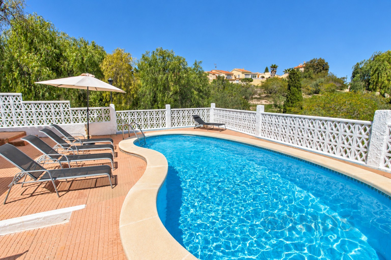 Villa Michelle, Urb La Marina — fotografía 15