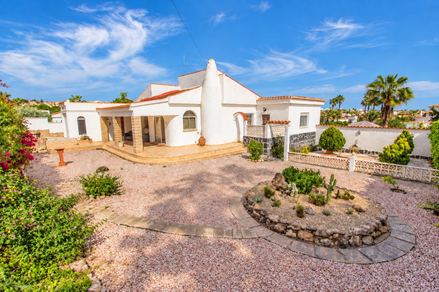 Garten — Villa Yolanda, Urb La Marina