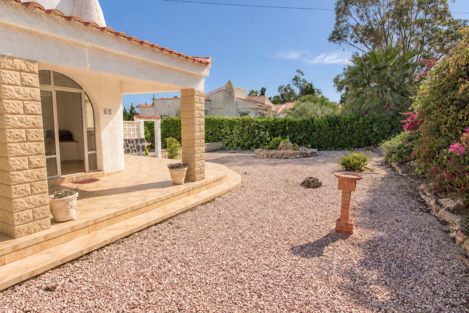 Garten — Villa Yolanda, Urb La Marina