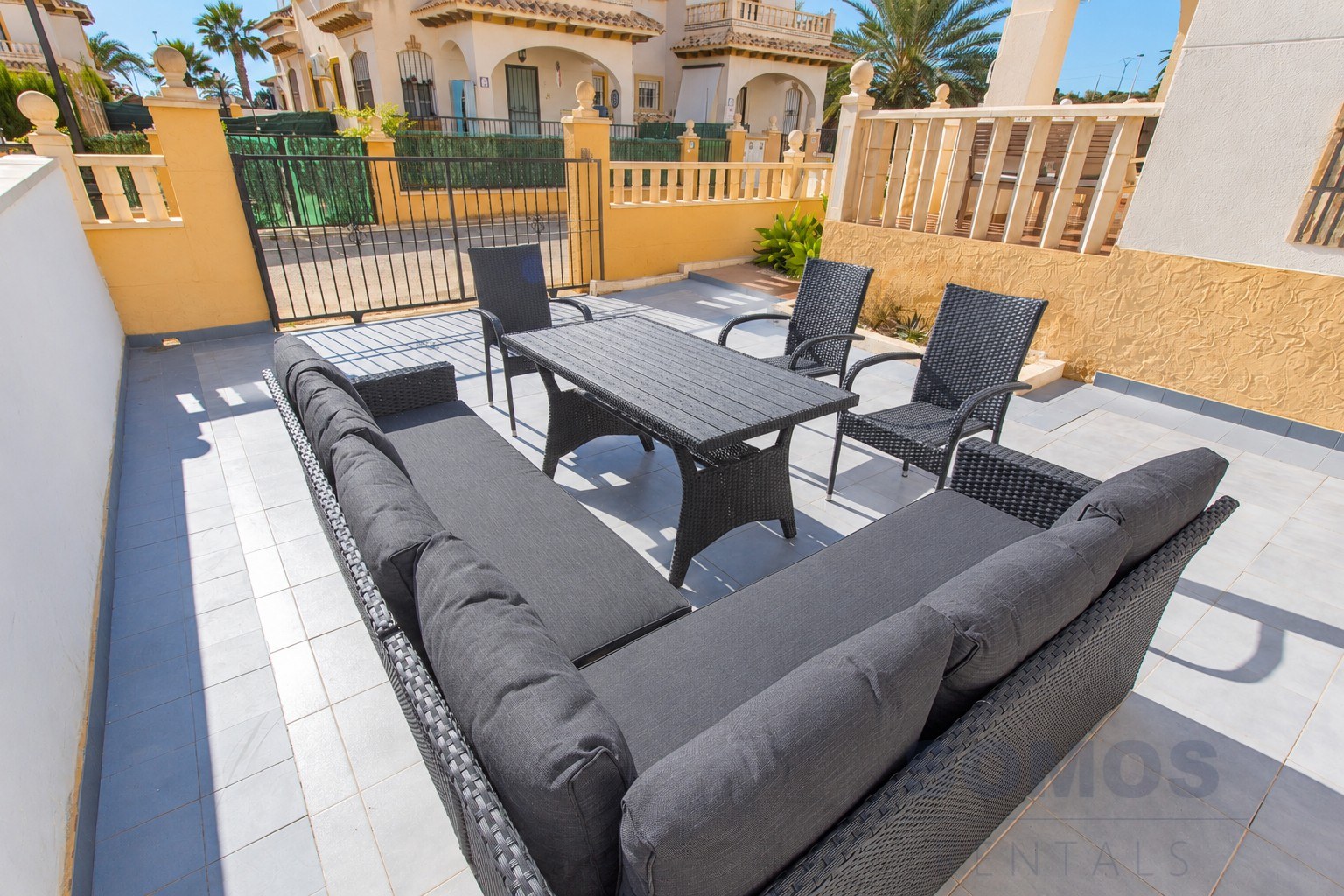 Terrasse — Casa Marina del Rey, La Marina Village y El Pinet