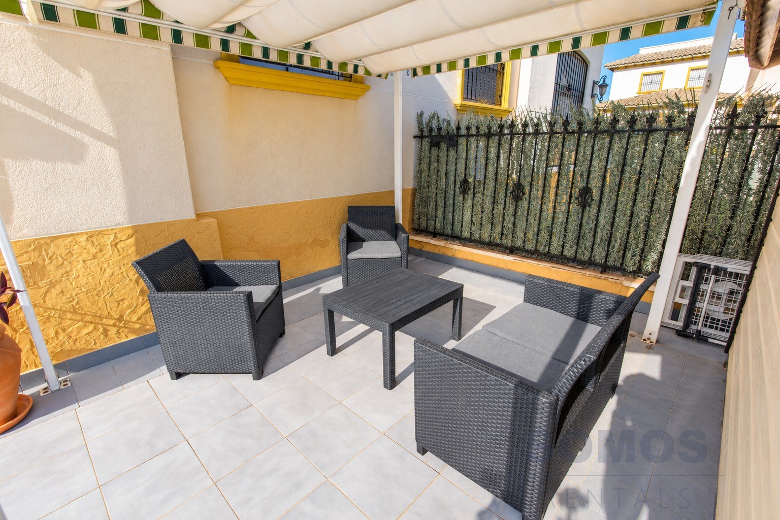 Terrasse — Casa Marina del Rey, La Marina Village y El Pinet