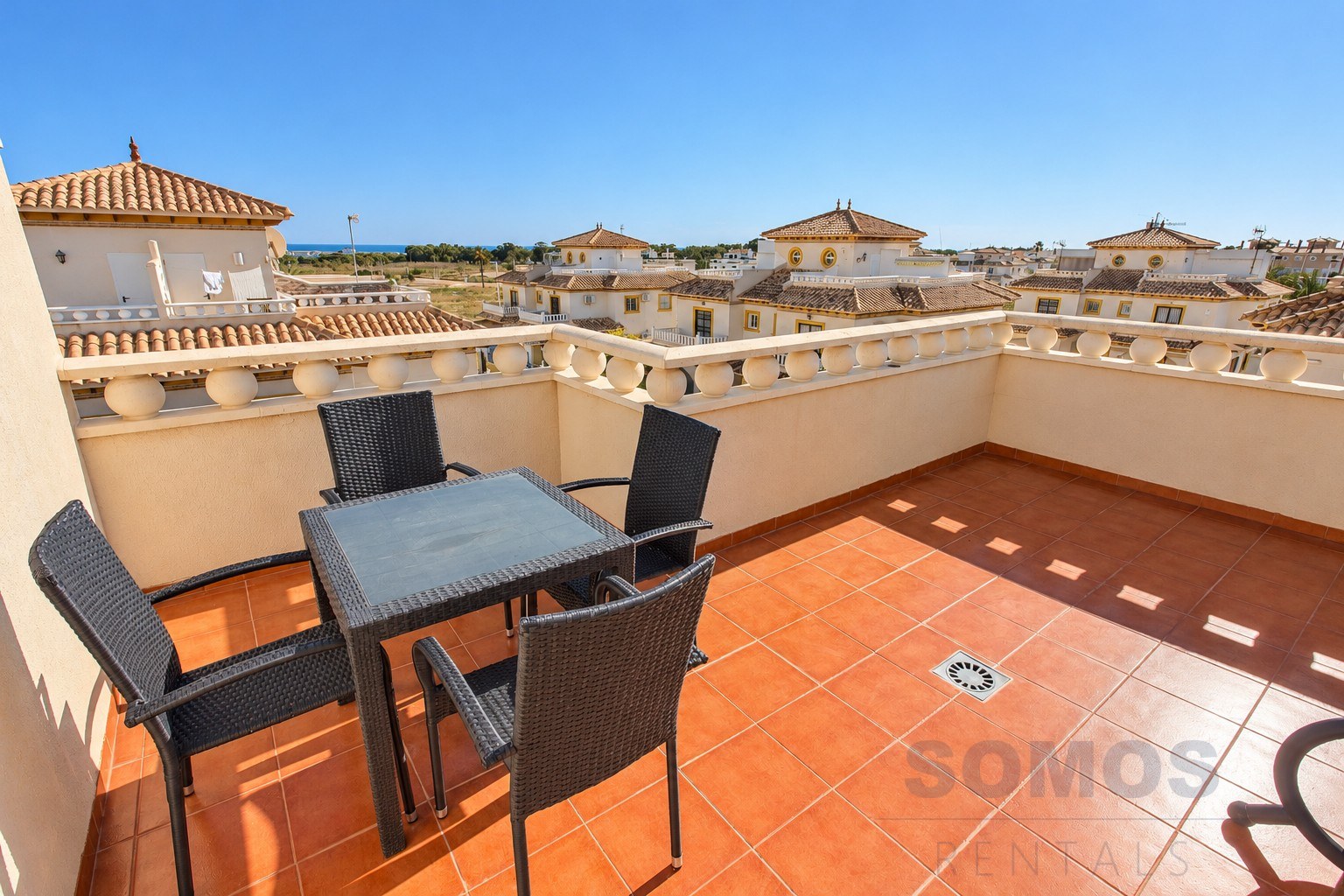Sonnenterrasse — Casa Marina del Rey, La Marina Village y El Pinet