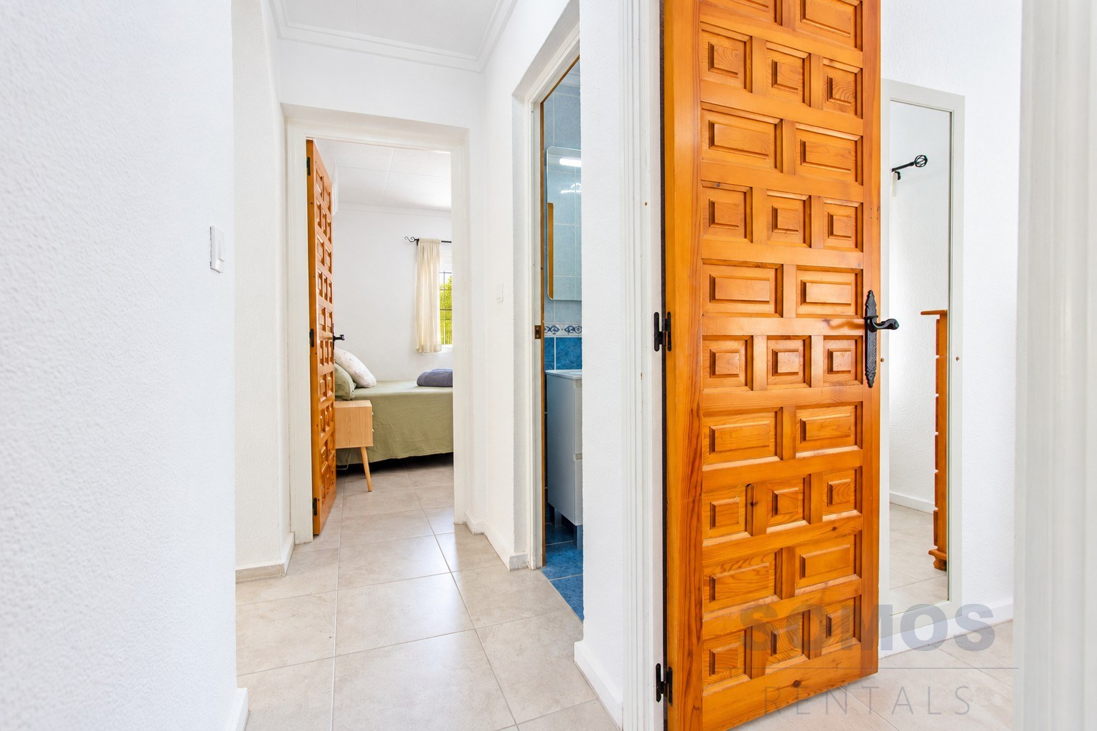 Hallway — Villa Elche, Urb La Marina