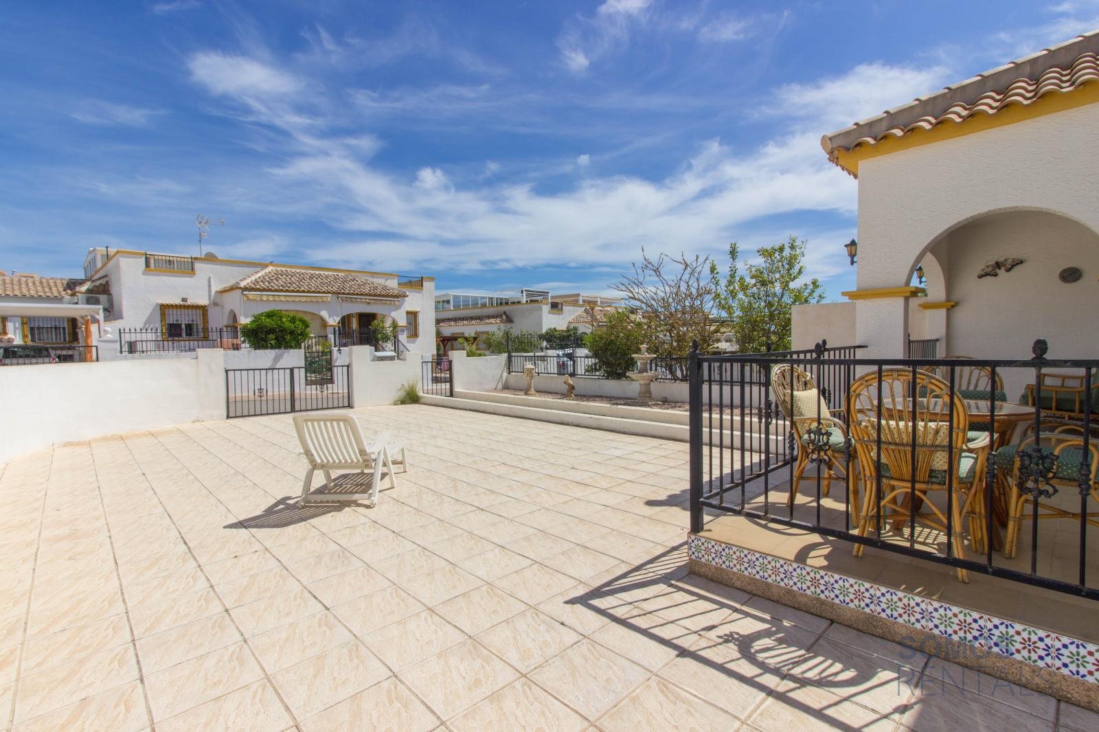 Casa Lisa, Urb La Marina — fotografía 5