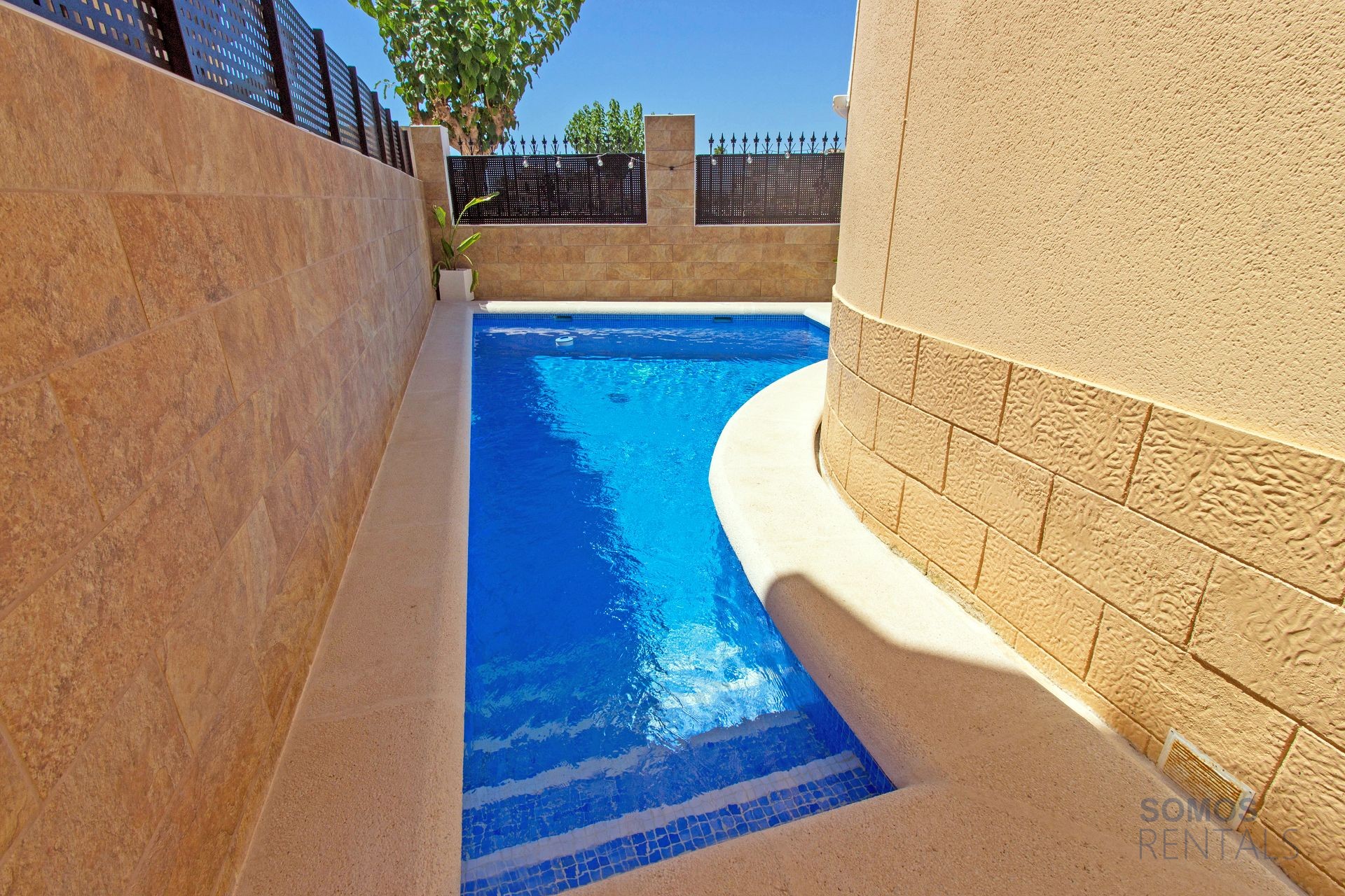 Villa Velazquez, Urb La Marina — fotografía 6