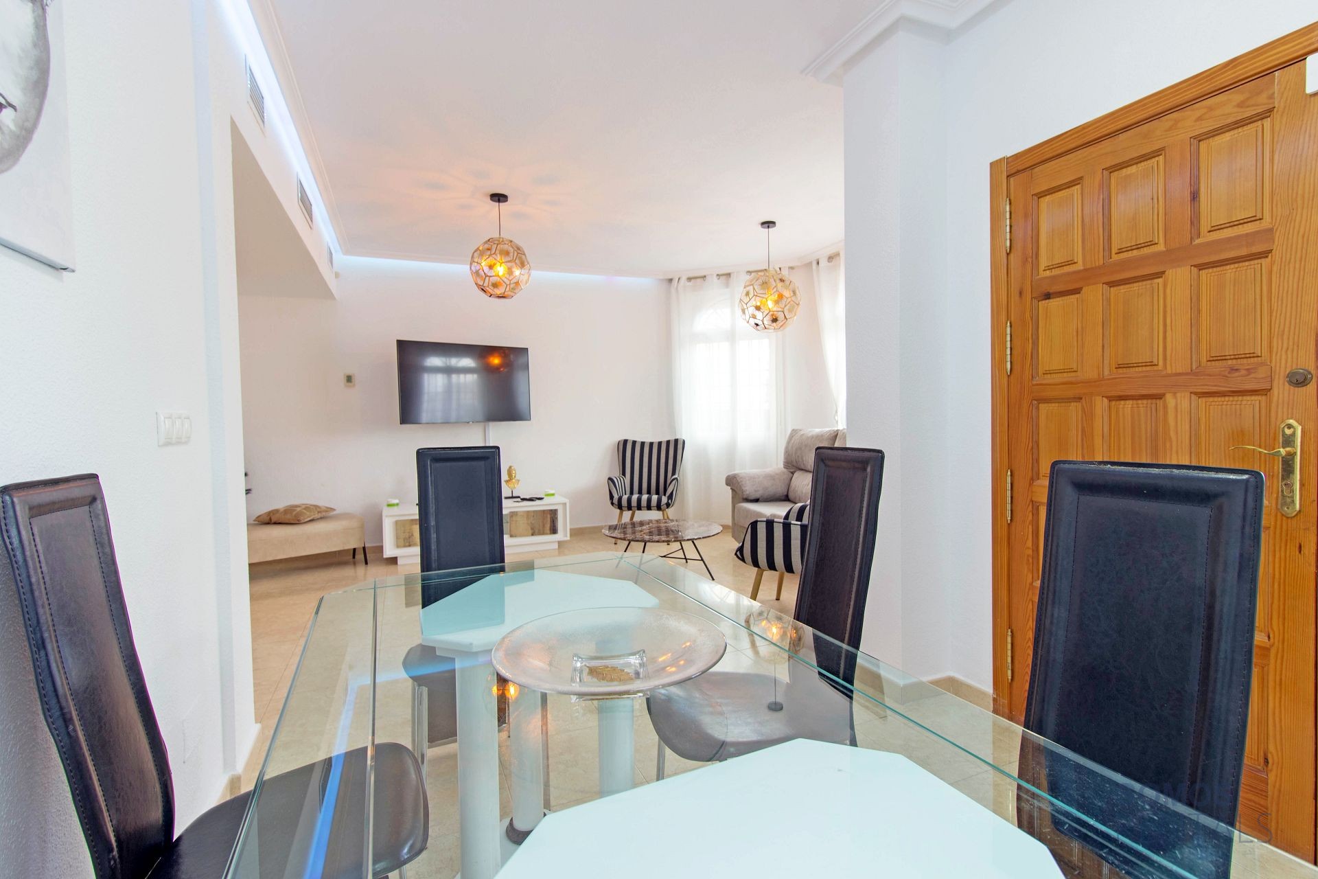 Villa Velazquez, Urb La Marina — fotografía 10