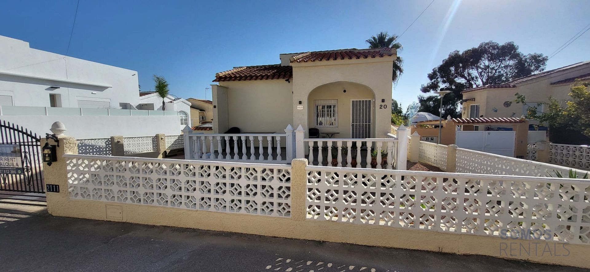 Villa Belgrado, Urb La Marina — foto 31