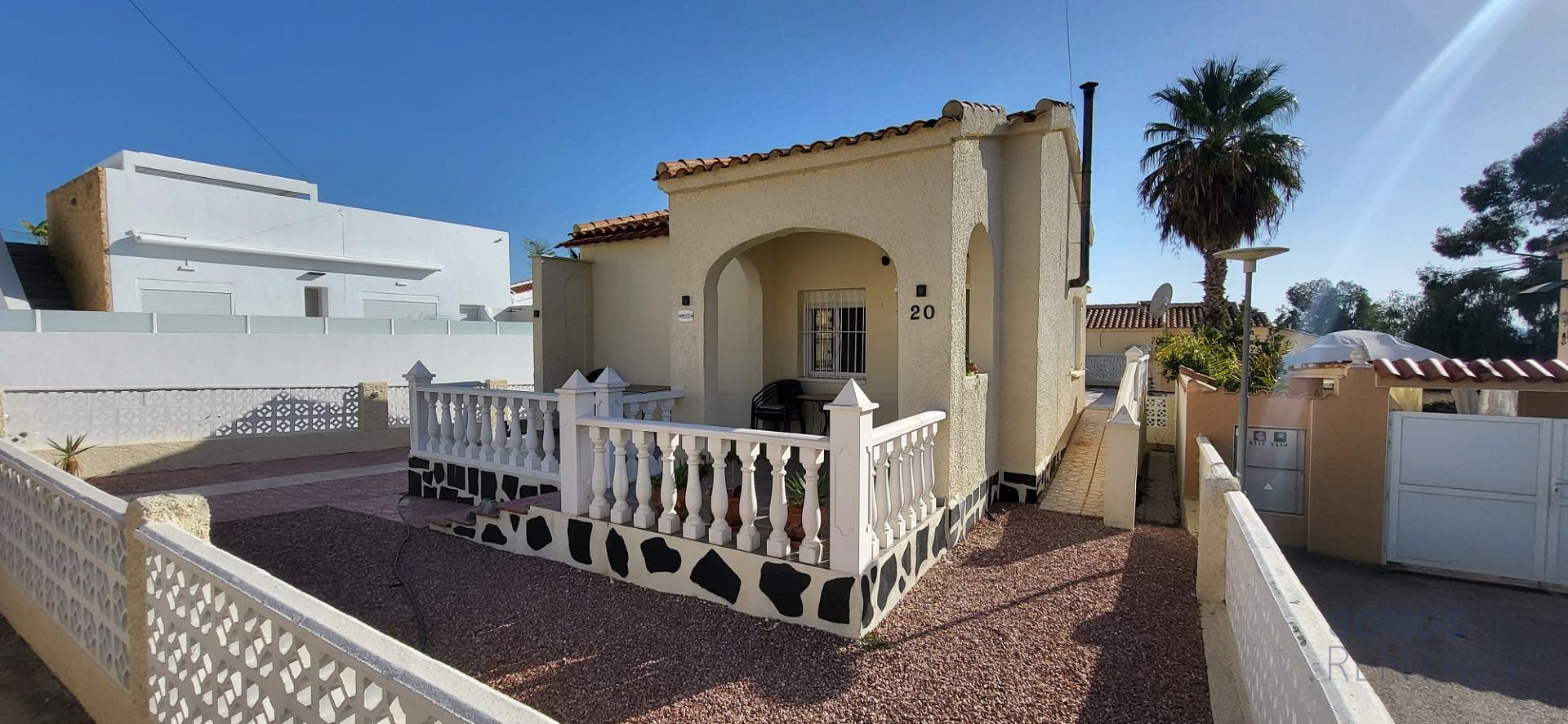 Villa Belgrado, Urb La Marina — foto 30