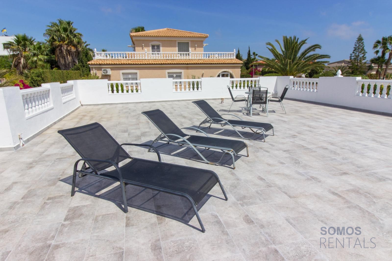 Villa Babilonia, Urb La Marina — photographie 32