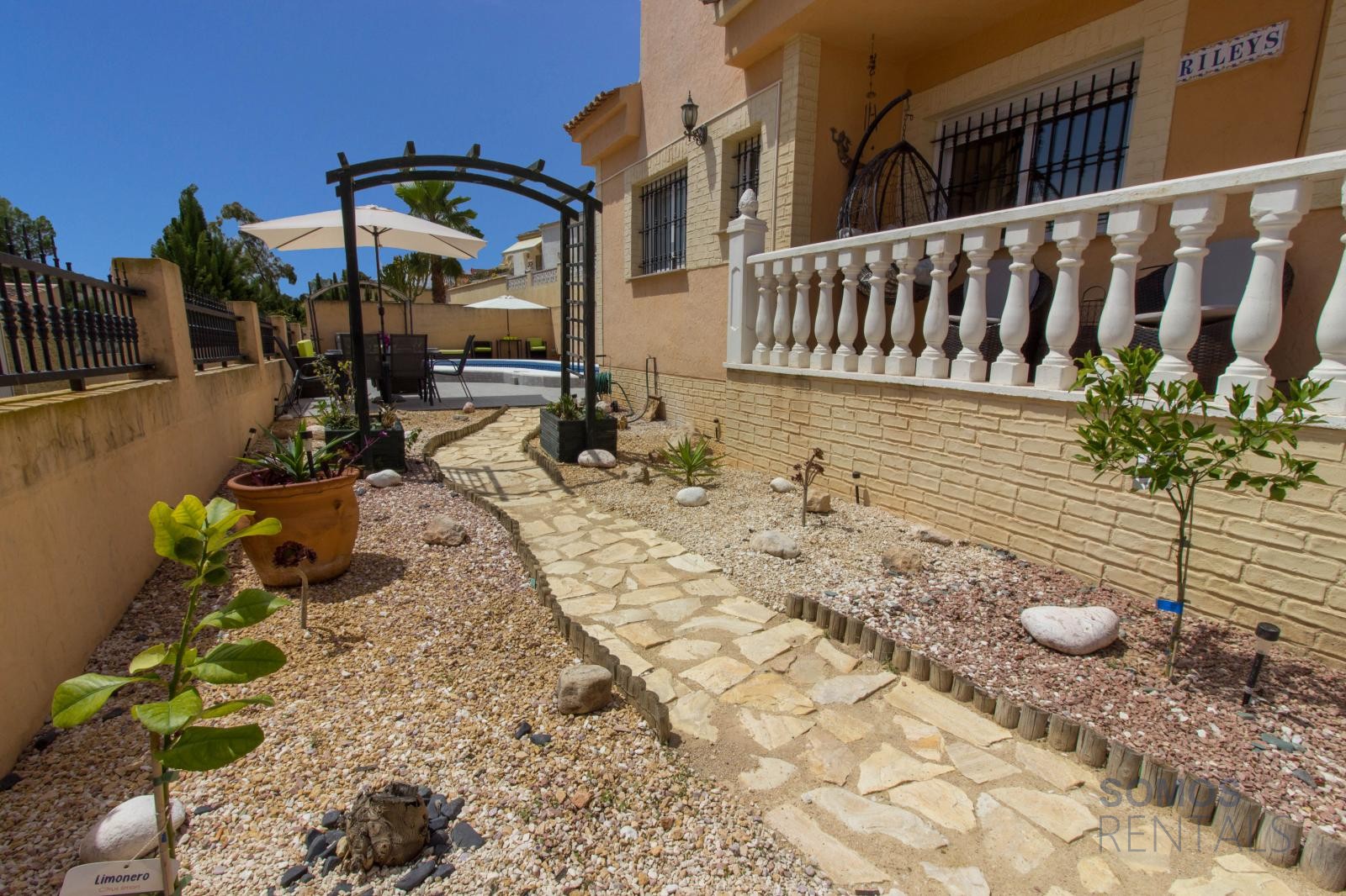 Casa Dublin, Urb La Marina — photographie 7