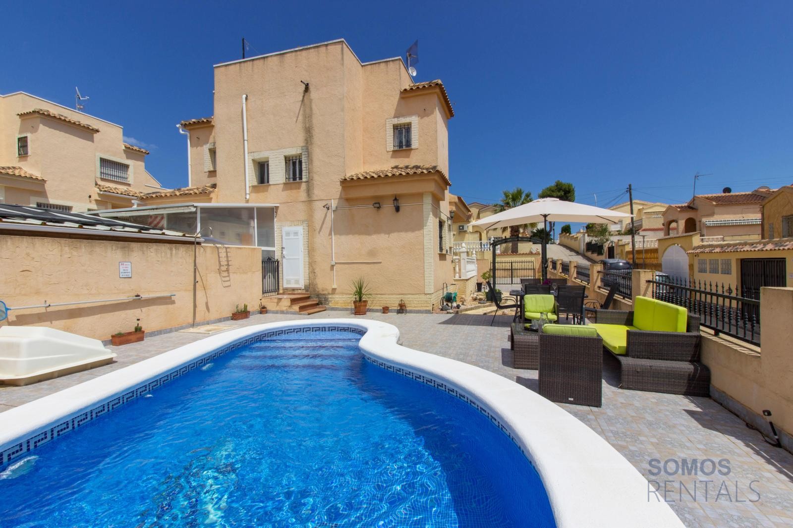 Casa Dublin, Urb La Marina — photographie 5